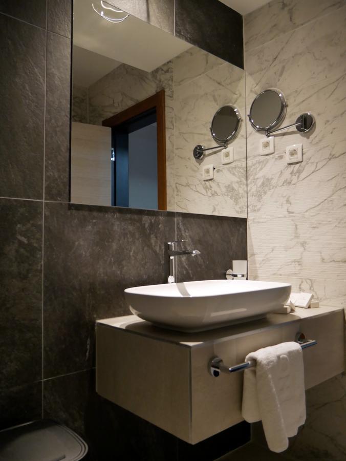 Hotel Беране Екстер'єр фото